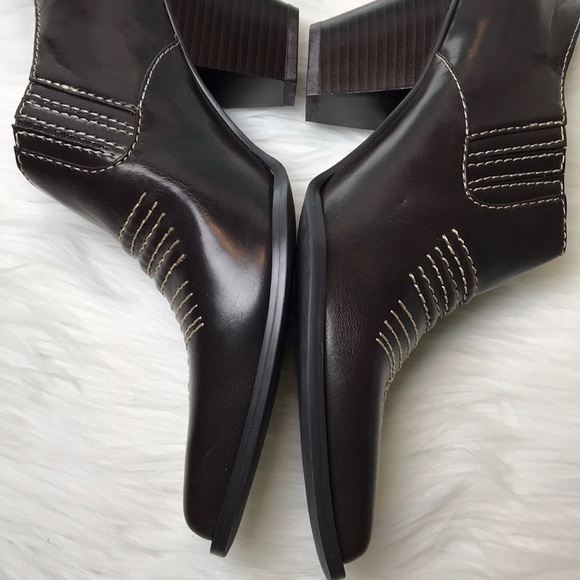 Rampage brown stitched point toe ankle boots sz 8 - Picture 3 of 6